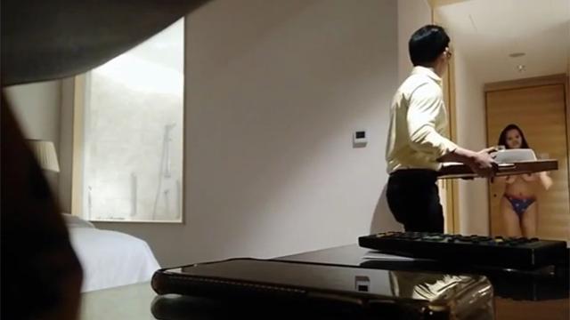 Horny wife Watching Waiter Dare Cock Nude – Indian Xxx